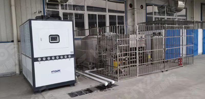 水冷工業冷水機